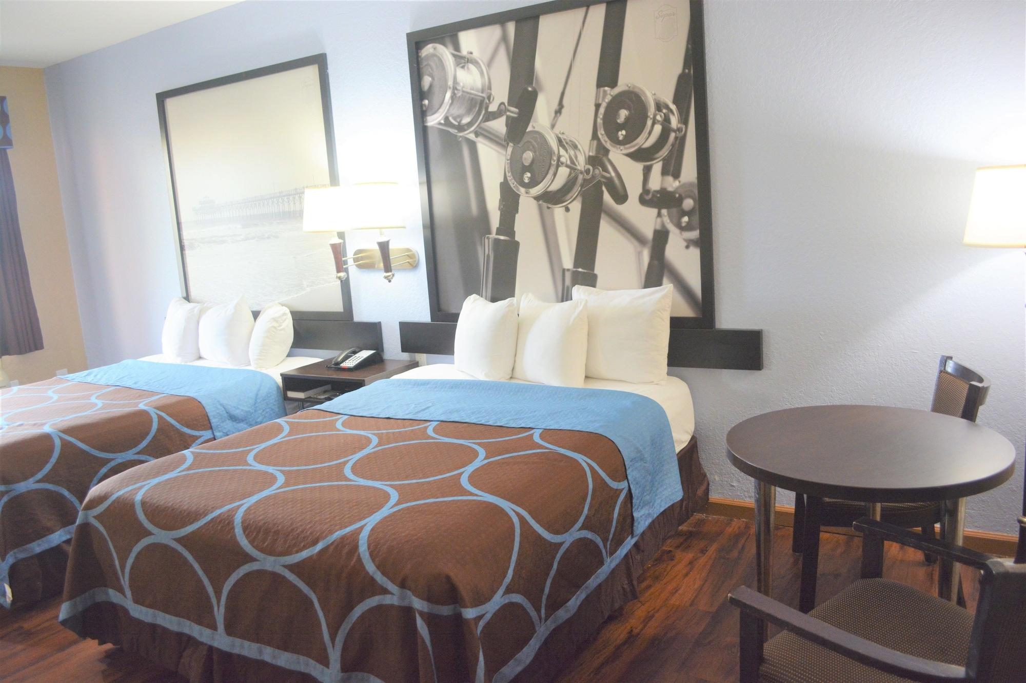 Super 8 By Wyndham Galveston Hotel Bagian luar foto